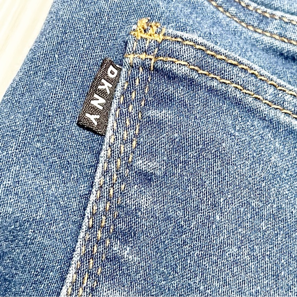 Girl's Jeans - Picture 4 of 16